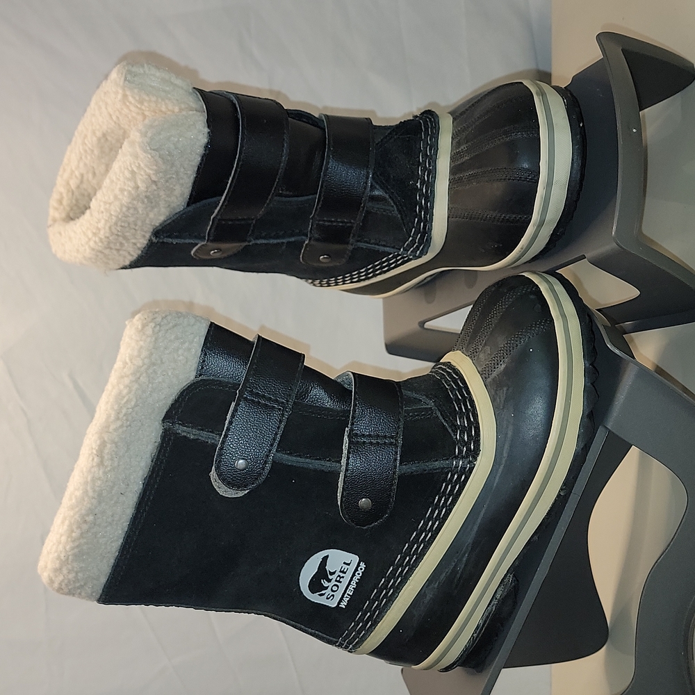 Sorel 1964 Pac Strap Boot - Little Kids' in like new condition kids size 12